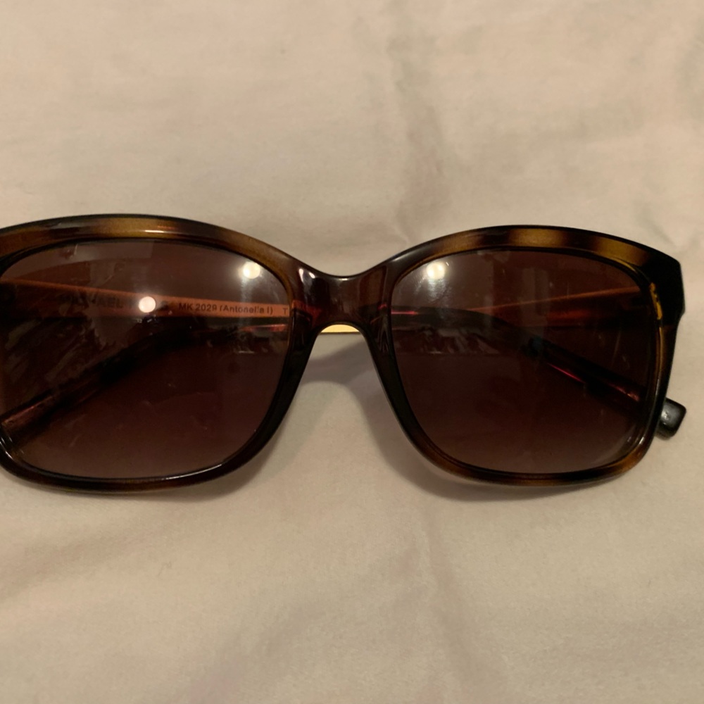 Micheal Kors Sunglasses